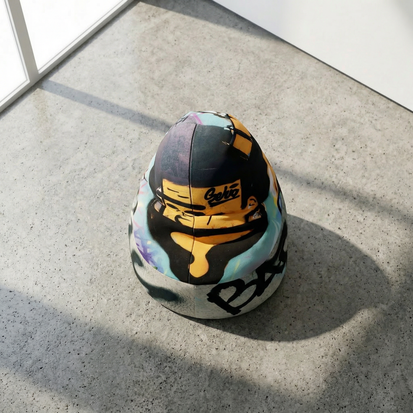 BARCELONA N°001  OBJECT/Sculptural pouf